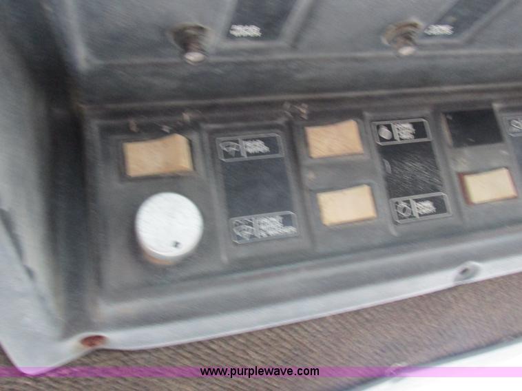 image for item I8959 1991 Clark Michigan 175C wheel loader