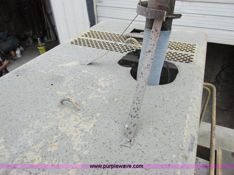 image for item I8959 1991 Clark Michigan 175C wheel loader