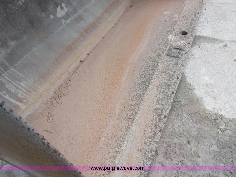 image for item I8959 1991 Clark Michigan 175C wheel loader