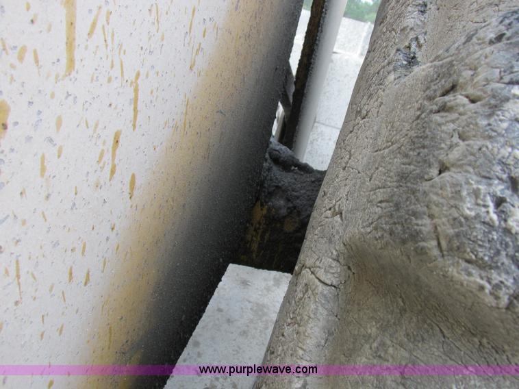 image for item I8959 1991 Clark Michigan 175C wheel loader