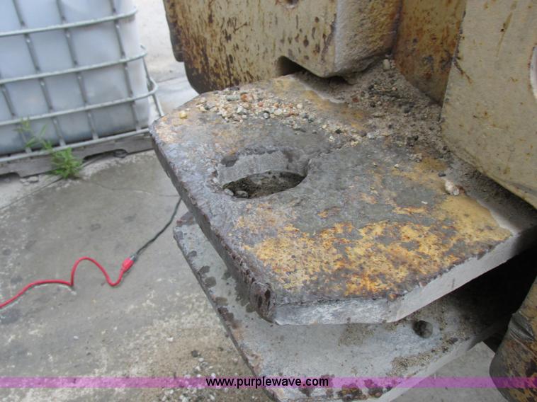 image for item I8959 1991 Clark Michigan 175C wheel loader