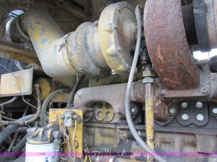 image for item I8959 1991 Clark Michigan 175C wheel loader