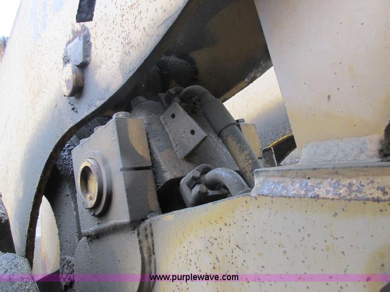 image for item I8959 1991 Clark Michigan 175C wheel loader