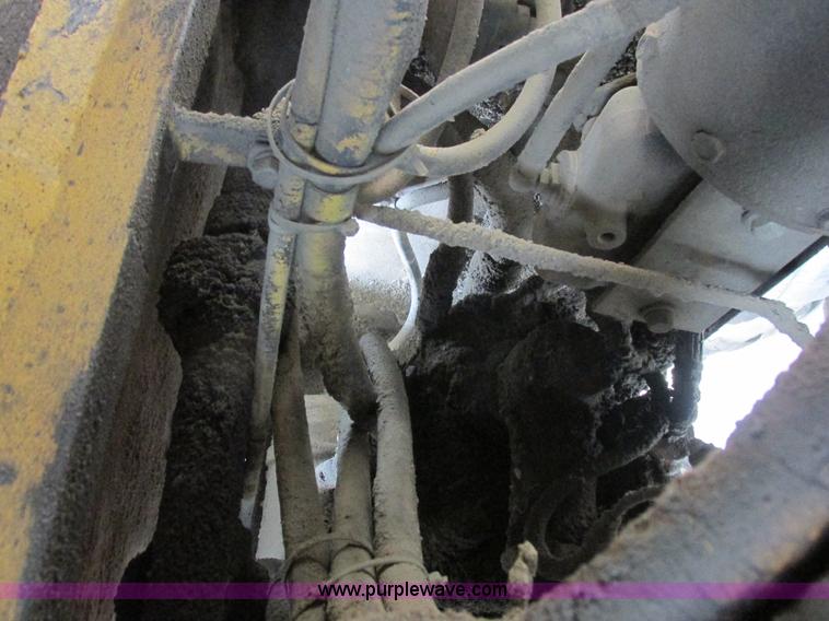 image for item I8959 1991 Clark Michigan 175C wheel loader