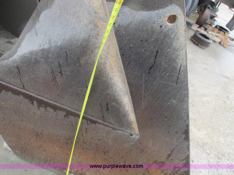 image for item I8959 1991 Clark Michigan 175C wheel loader