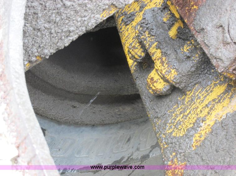 image for item I8959 1991 Clark Michigan 175C wheel loader