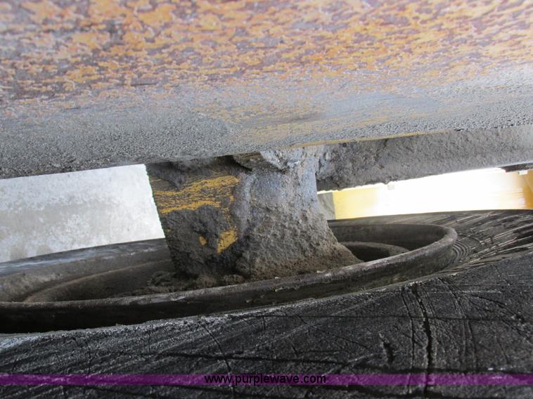 image for item I8959 1991 Clark Michigan 175C wheel loader