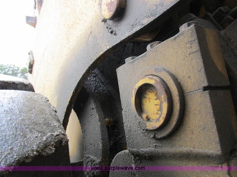 image for item I8959 1991 Clark Michigan 175C wheel loader