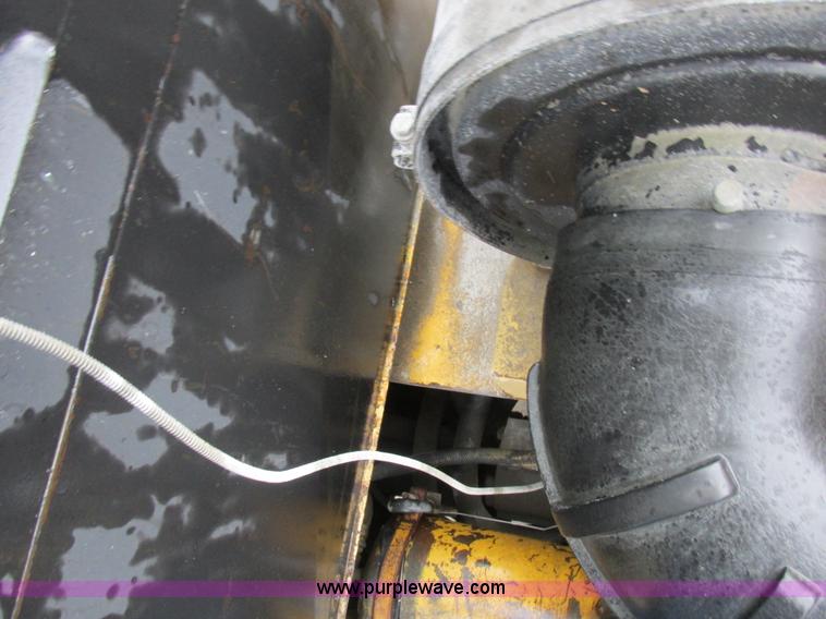 image for item I8959 1991 Clark Michigan 175C wheel loader