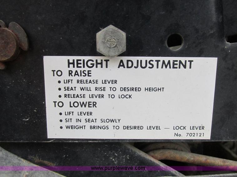 image for item I8959 1991 Clark Michigan 175C wheel loader