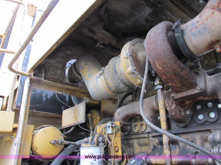 image for item I8959 1991 Clark Michigan 175C wheel loader