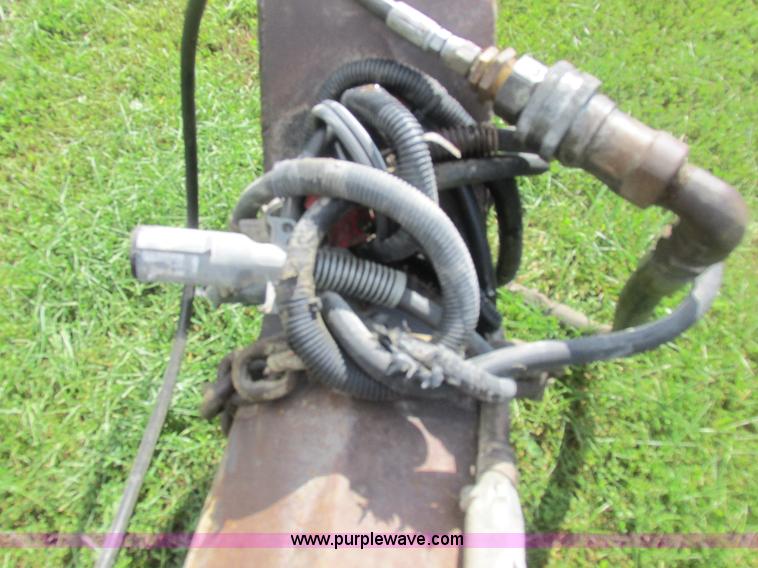 image for item I8969 2000 Wheeler pup trailer