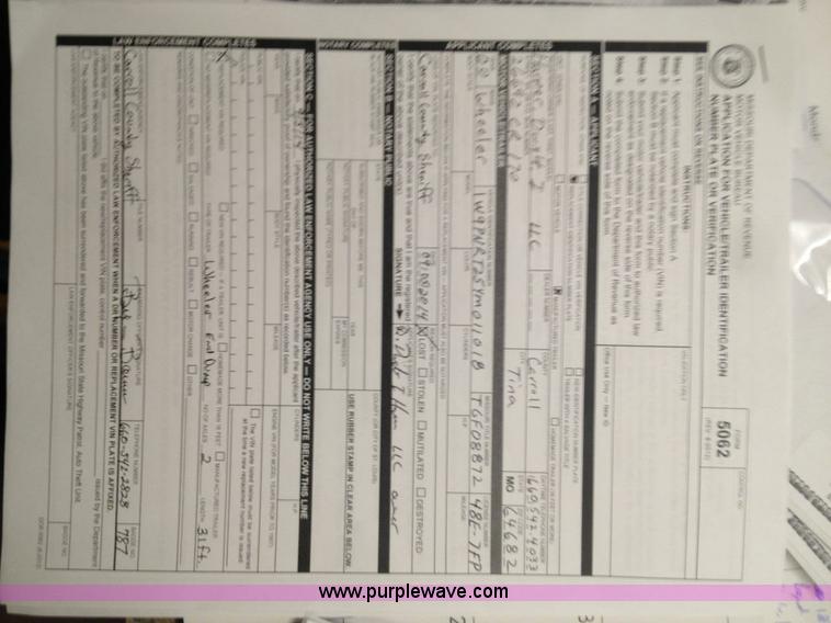 image for item I8969 2000 Wheeler pup trailer