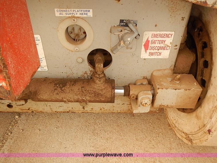 image for item J3105 1999 Skyjack III 4626 scissor lift