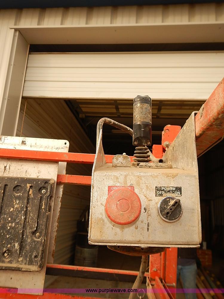 image for item J3105 1999 Skyjack III 4626 scissor lift
