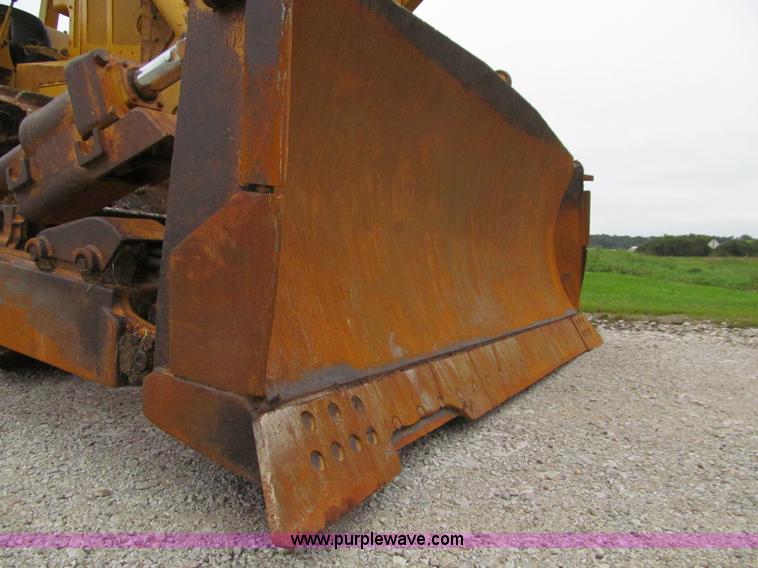 image for item J3413 1974 Caterpillar D7F dozer
