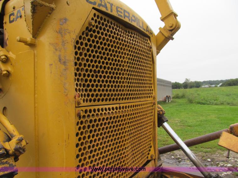 image for item J3413 1974 Caterpillar D7F dozer