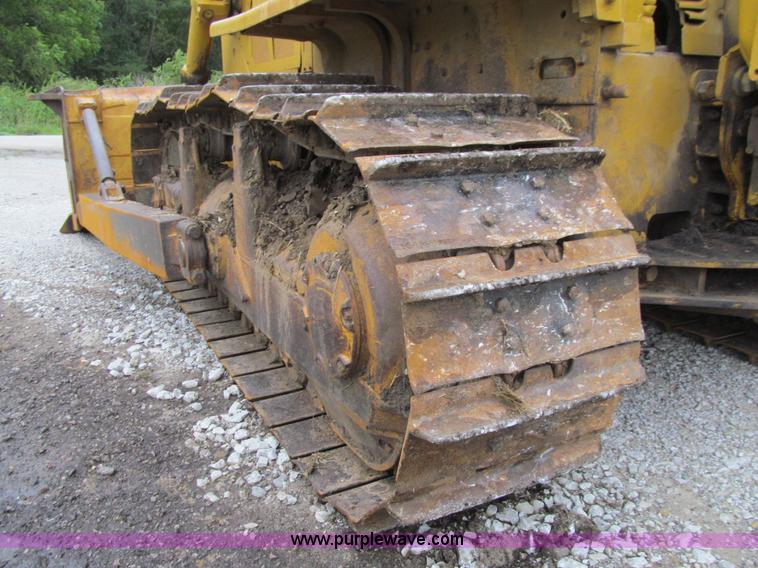 image for item J3413 1974 Caterpillar D7F dozer