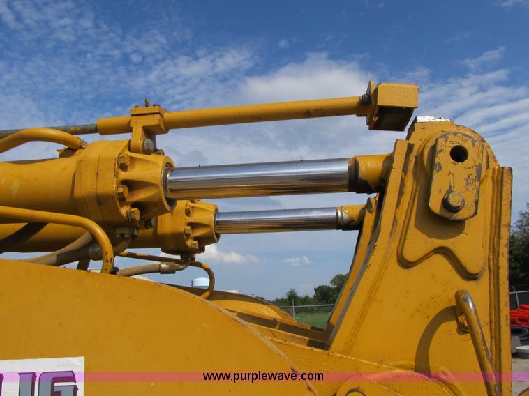 image for item Z9125 2001 Caterpillar 973C track loader