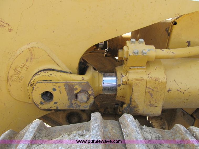 image for item Z9125 2001 Caterpillar 973C track loader