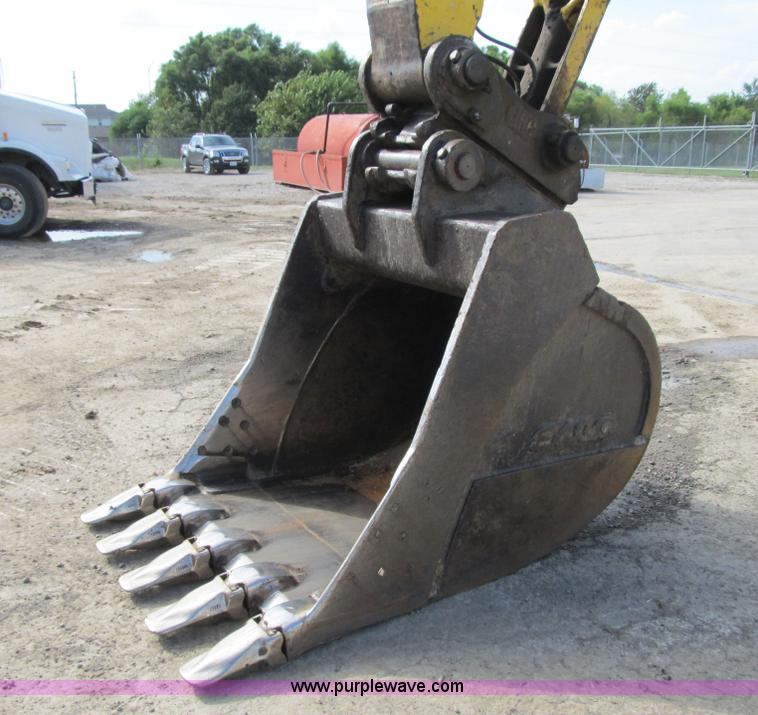 image for item Z9126 2003 Komatsu PC300LC-7L excavator