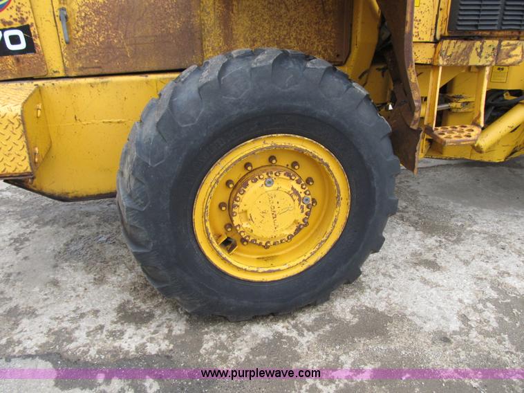 image for item Z9129 1989 Volvo Michigan L70 articulated wheel loader