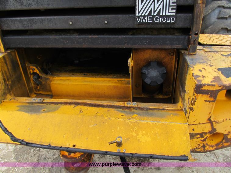 image for item Z9129 1989 Volvo Michigan L70 articulated wheel loader