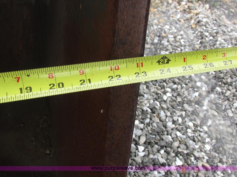 image for item Z9704 23"W x 34"H bucket