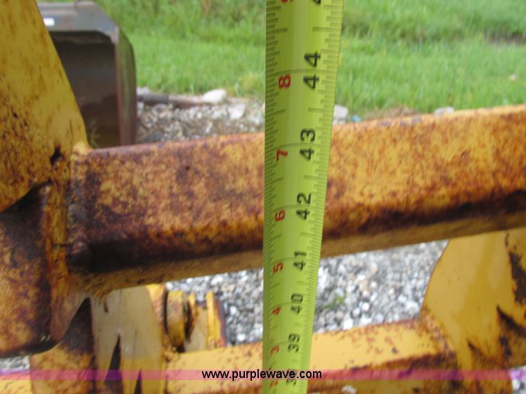 image for item Z9706 Mechanical thumb