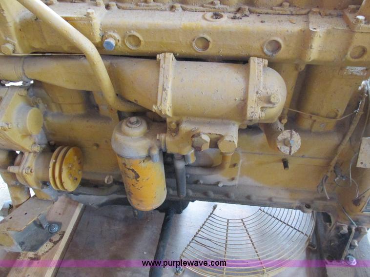 image for item Z9711 Caterpillar D333 six cylinder engine