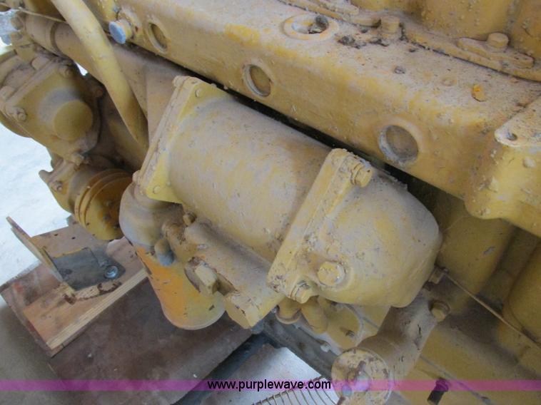 image for item Z9711 Caterpillar D333 six cylinder engine