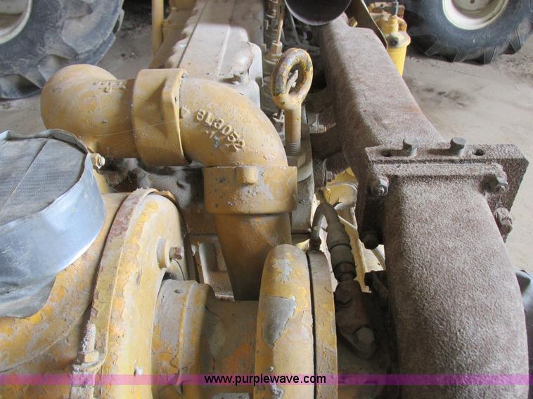 image for item Z9711 Caterpillar D333 six cylinder engine