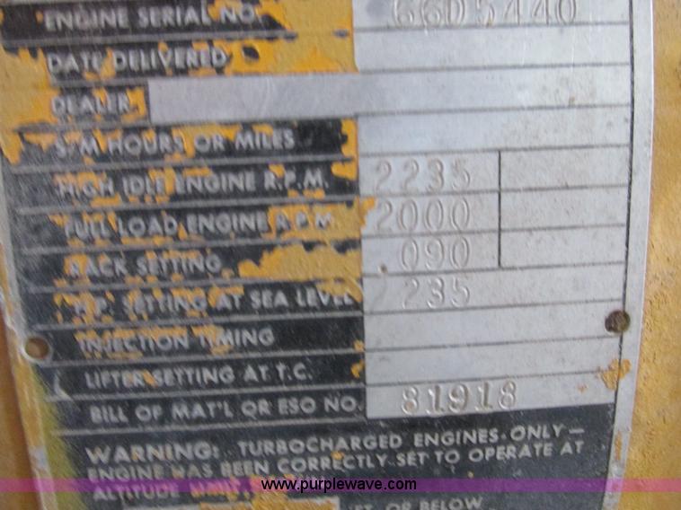 image for item Z9711 Caterpillar D333 six cylinder engine