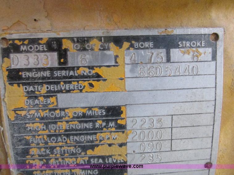 image for item Z9711 Caterpillar D333 six cylinder engine