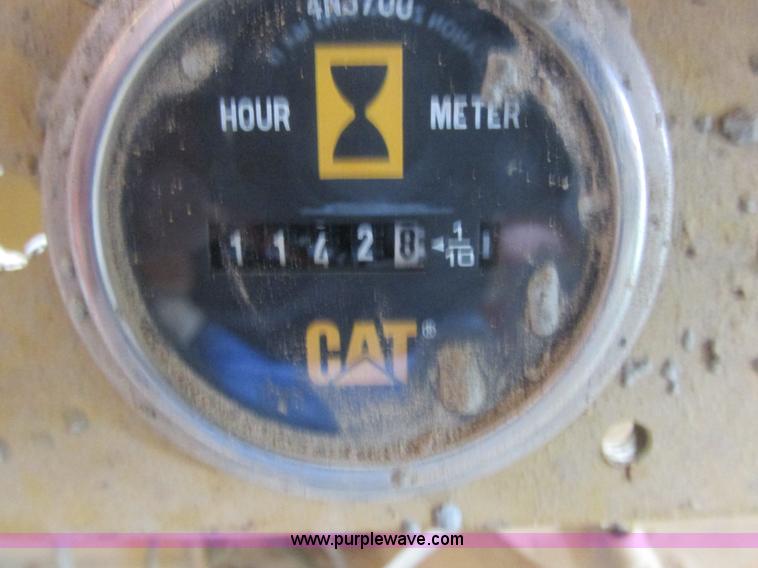 image for item Z9711 Caterpillar D333 six cylinder engine