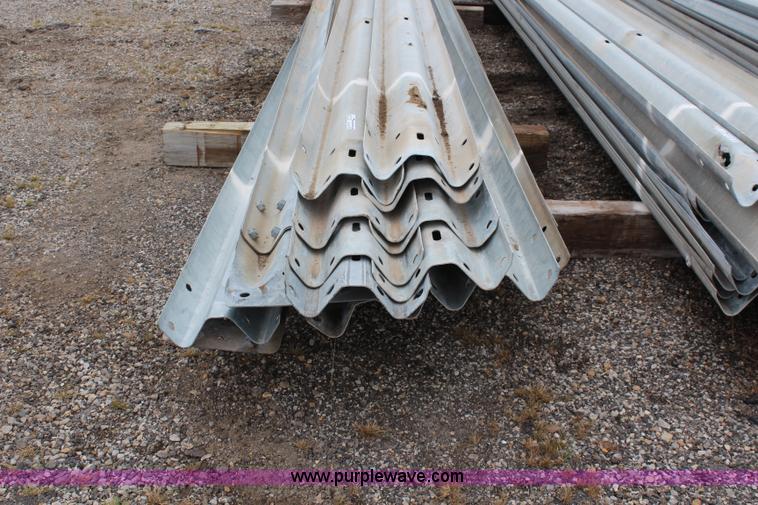 image for item BA9001 (25) guard rails