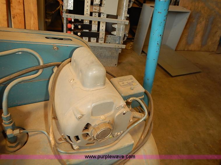 image for item BD9902 1978 Manchester air compressor