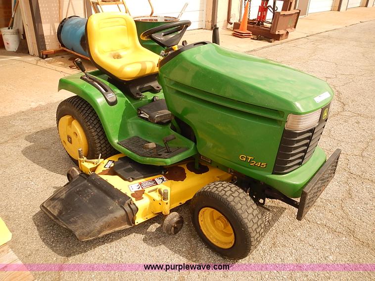 image for item BD9907 John Deere GT245 riding lawn mower