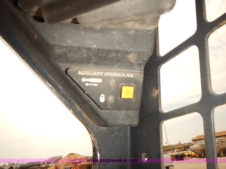 image for item BD9916 1997 Bobcat 863 skid steer
