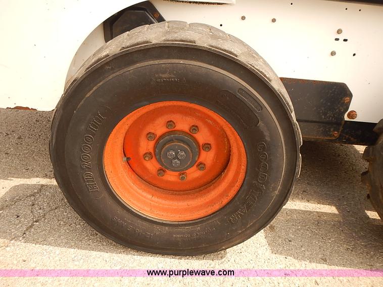 image for item BD9916 1997 Bobcat 863 skid steer