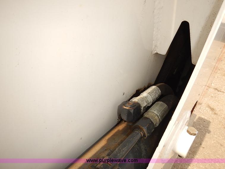 image for item BD9916 1997 Bobcat 863 skid steer