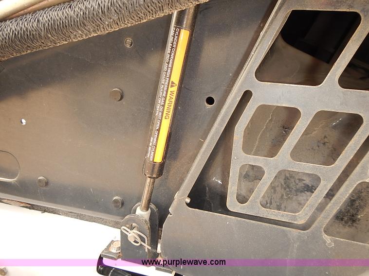 image for item BD9916 1997 Bobcat 863 skid steer