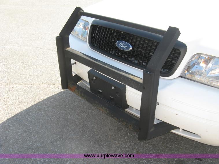 image for item E7918 2011 Ford Crown Victoria Police Interceptor