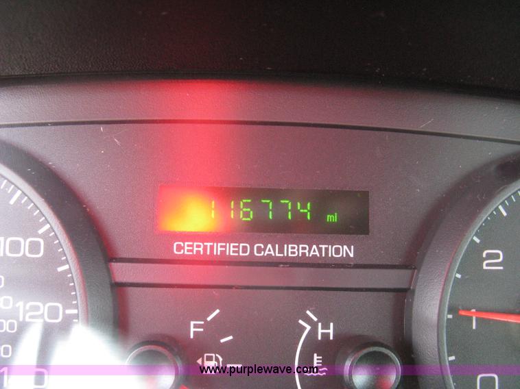 image for item E7919 2010 Ford Crown Victoria Police Interceptor