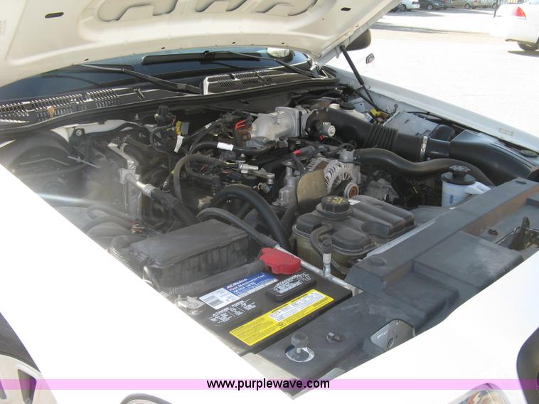 image for item E7919 2010 Ford Crown Victoria Police Interceptor