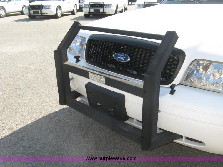 image for item E7919 2010 Ford Crown Victoria Police Interceptor