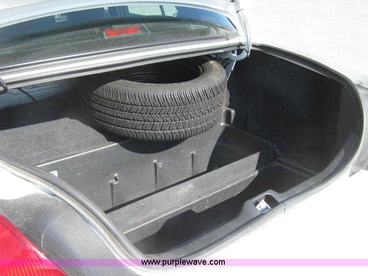 image for item E7919 2010 Ford Crown Victoria Police Interceptor