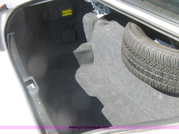 image for item E7920 2011 Ford Crown Victoria Police Interceptor