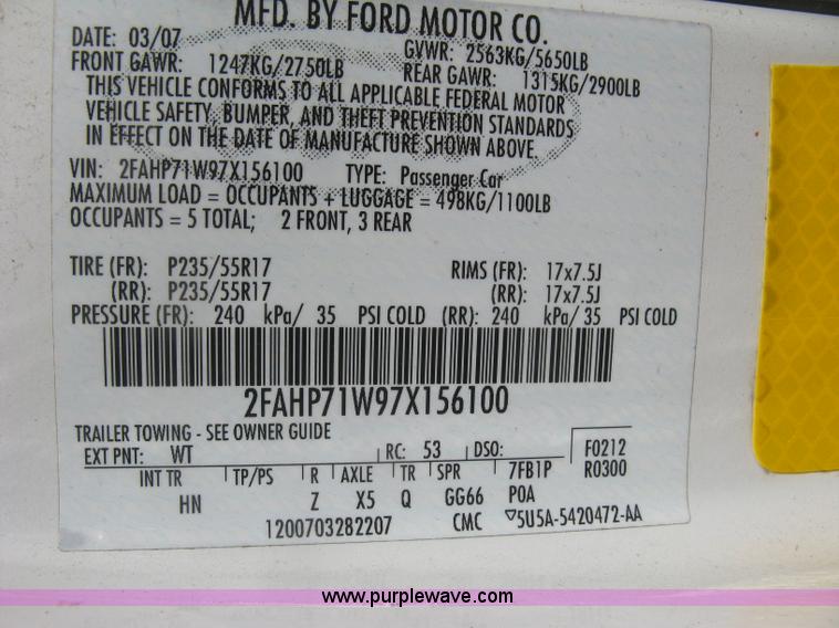 image for item E7922 2007 Ford Crown Victoria Police Interceptor