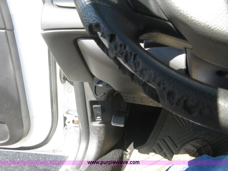 image for item E7923 2011 Ford Crown Victoria Police Interceptor